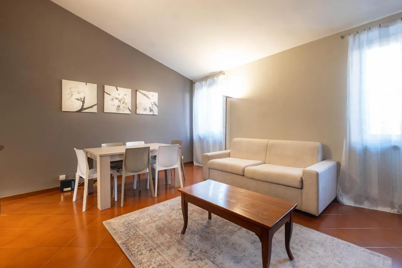 Casa Perotti Pallone Verona
